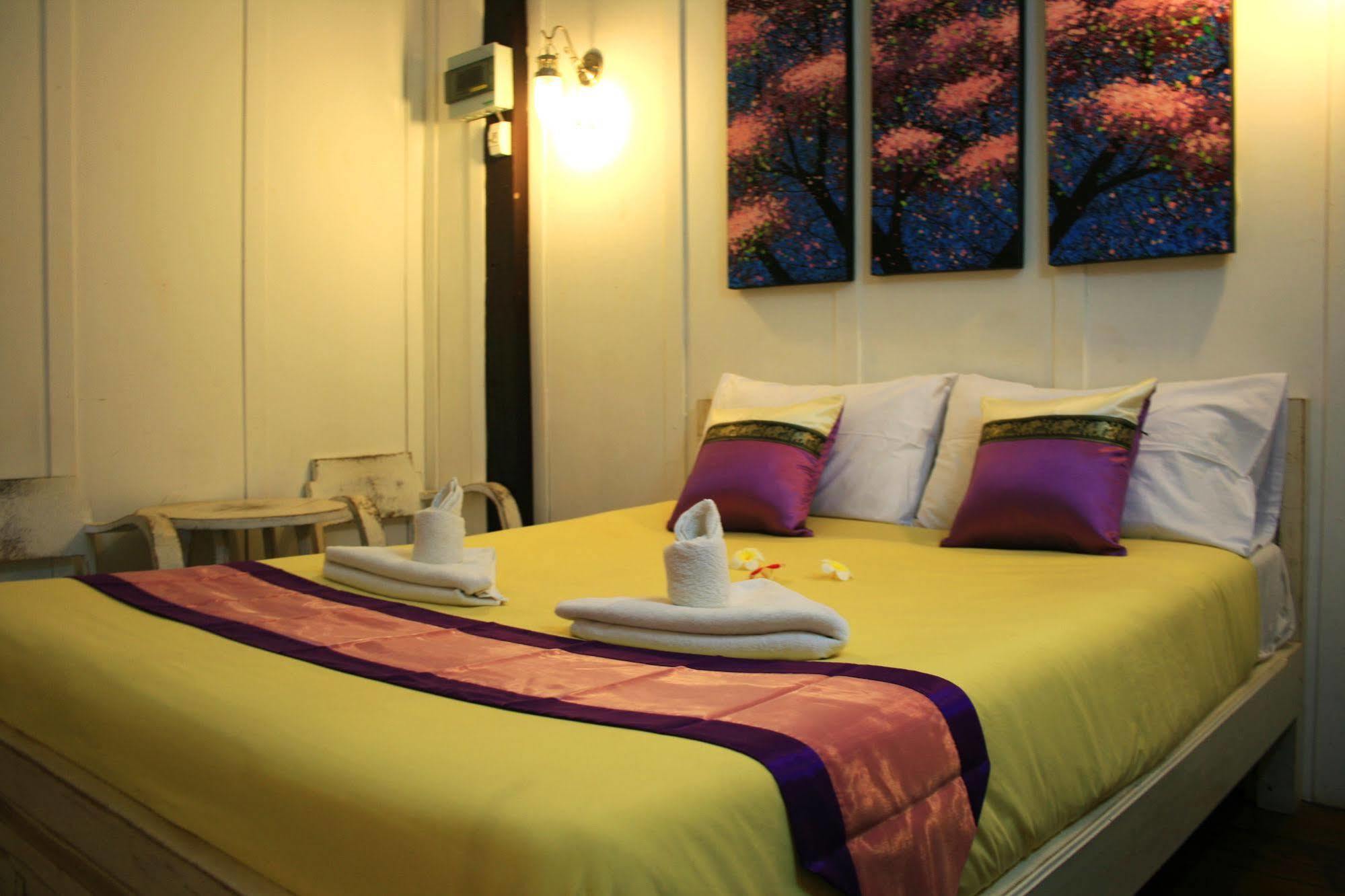 Paifah Boutique House 호텔 외부 사진